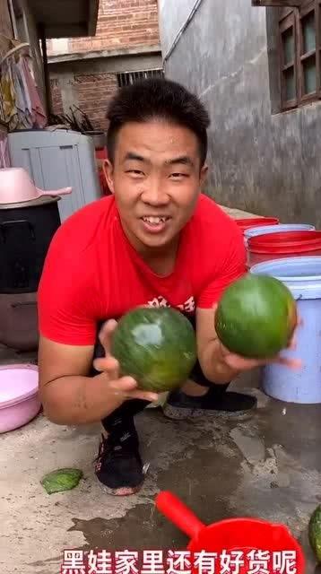 株洲小伙吃瓜,品味生活，畅享清凉