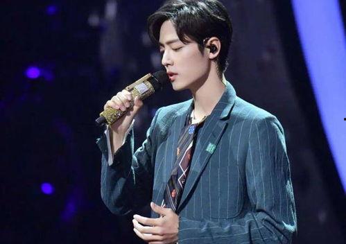 肖战舞台吃瓜,揭秘明星幕后趣事