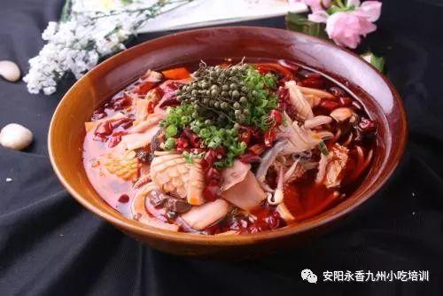 毛血旺梁龙吃瓜,一场美食与娱乐的跨界盛宴